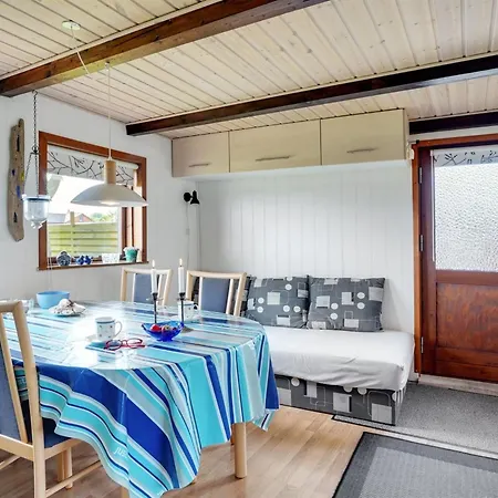 Leocadia - 150m To The Fjord By Interhome